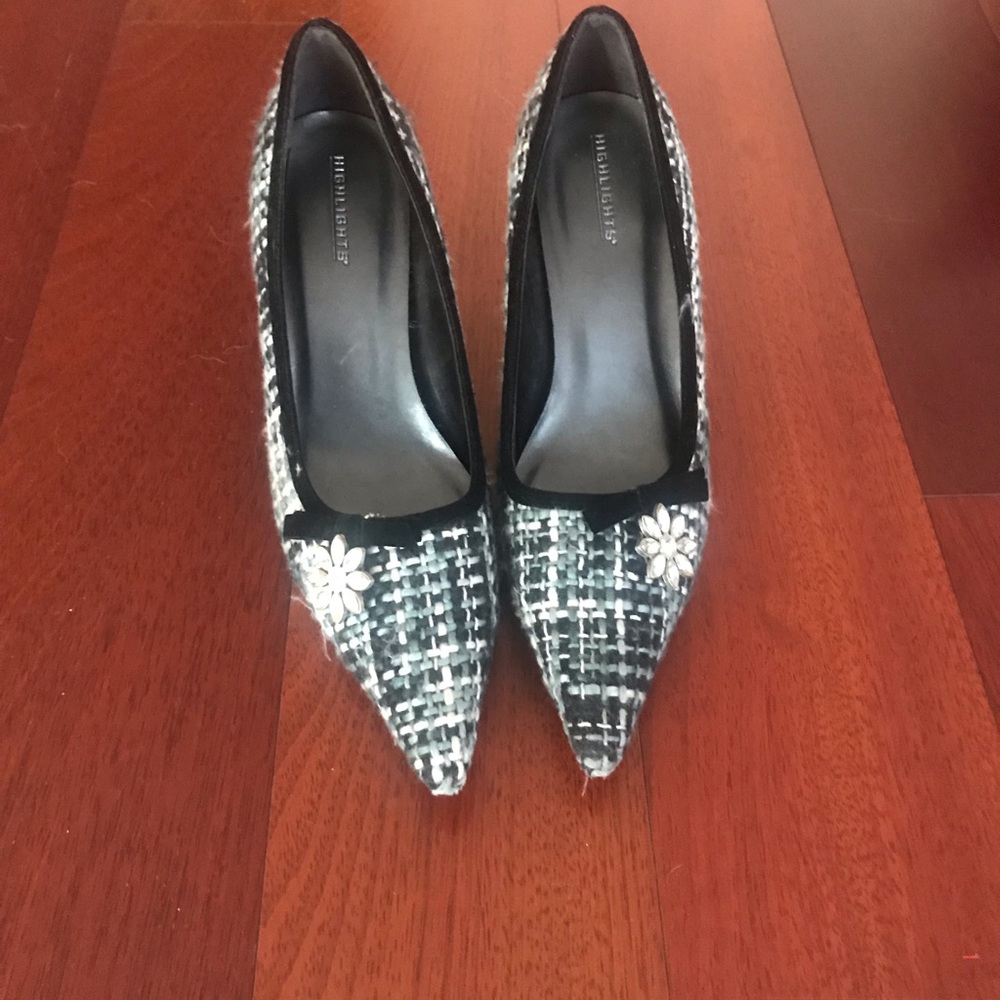 Wool heels with rhinestone flower. Size 7